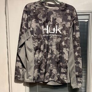 Huk Performance Fishing Camo Shirt